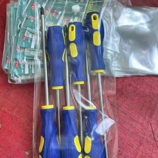 Kit Chave Fenda e Philips 6 Pecas Imantadas Cabo Borracha YL LSD-K6